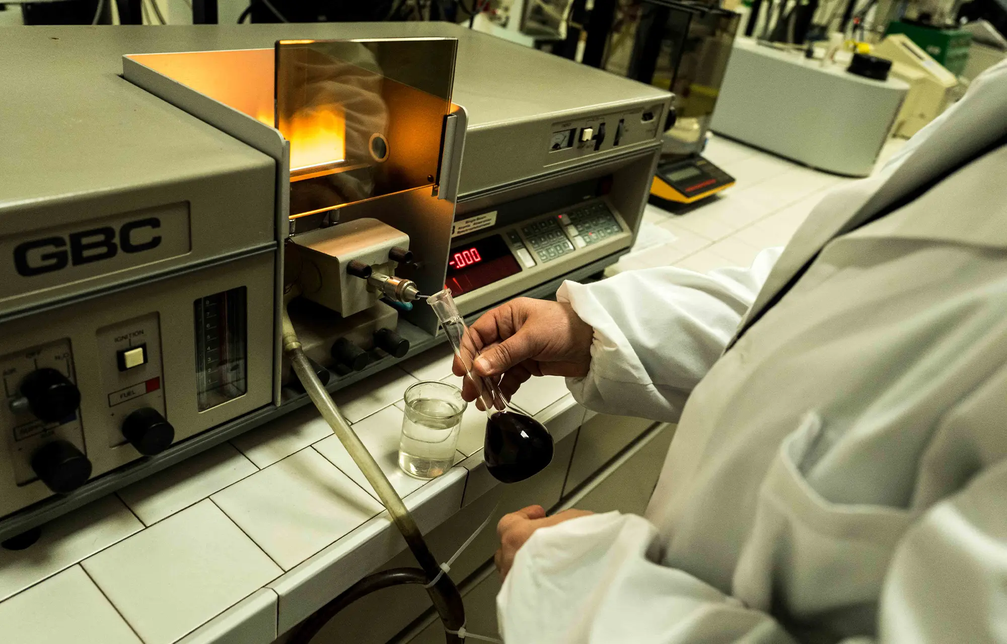 Analisi laboratorio enologico